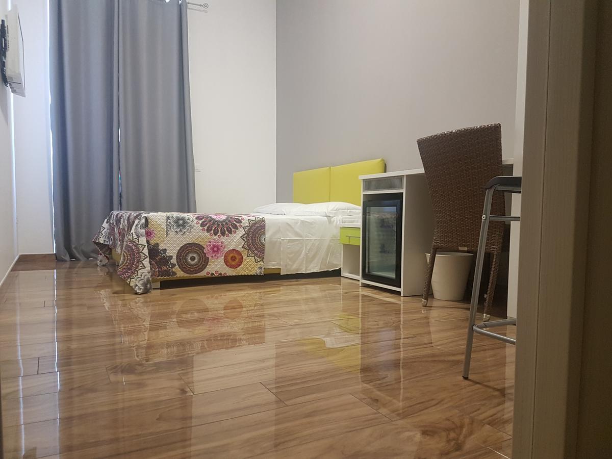 B&B Al Volo Foggia Esterno foto
